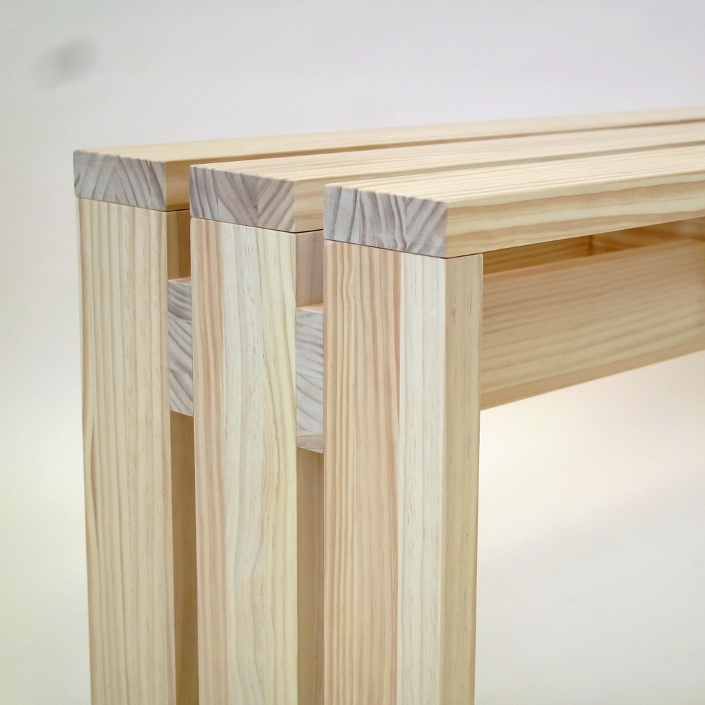 DO Pine Bench
