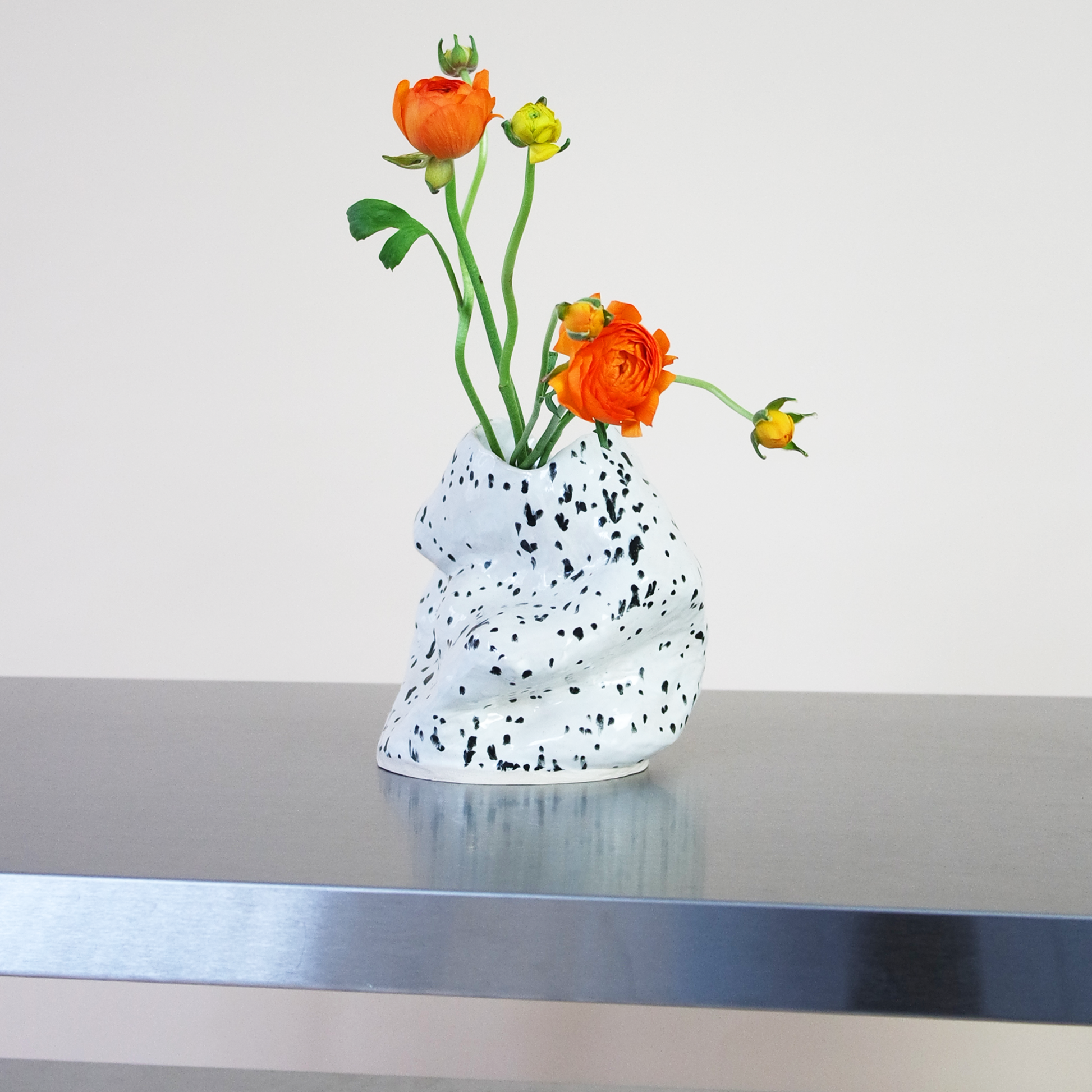 Inka Ceramic Vase 003 - Black/White