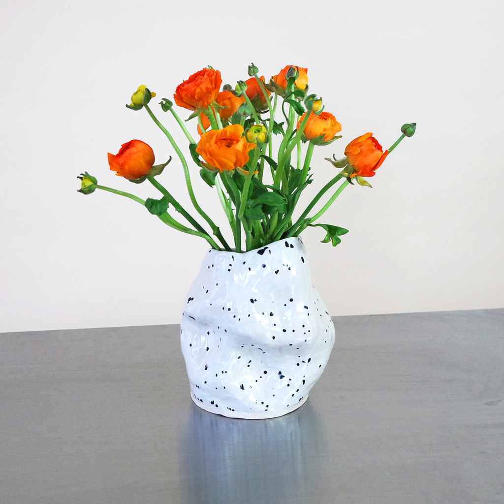 Inka Ceramic Vase 002 - Black/White